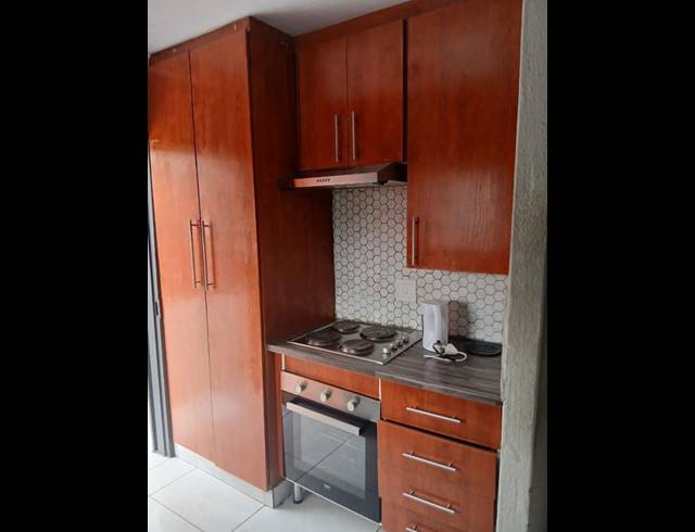 3 BEDROOM HOUSE FOR SALE IN BIRCH ACRES